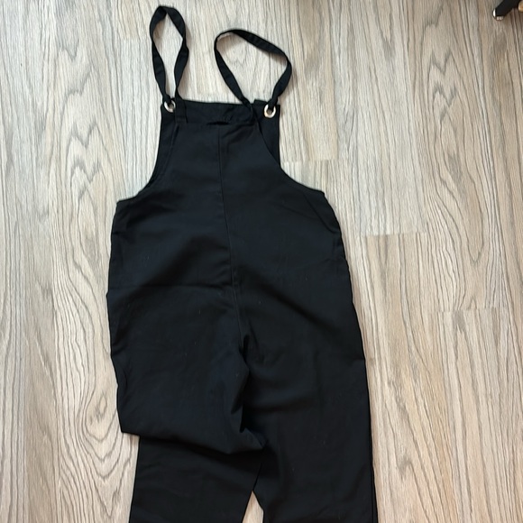 H&M Overalls - Picture 6 of 6
